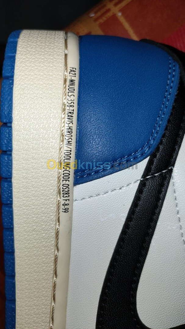 Jordan 1 Retro Low OG SP Fragment x Travis Scott Size:  EU 42.5