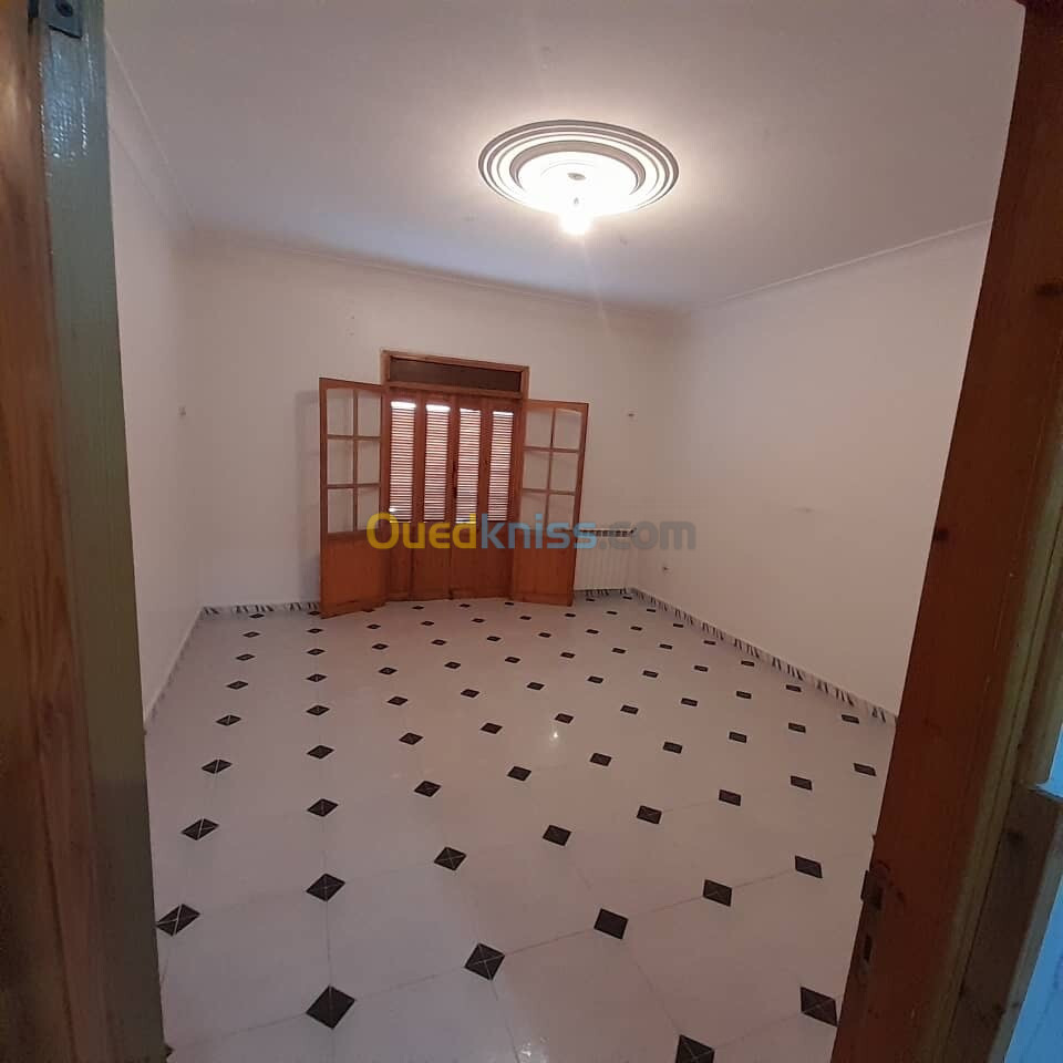 Location Niveau De Villa F2 Alger Draria