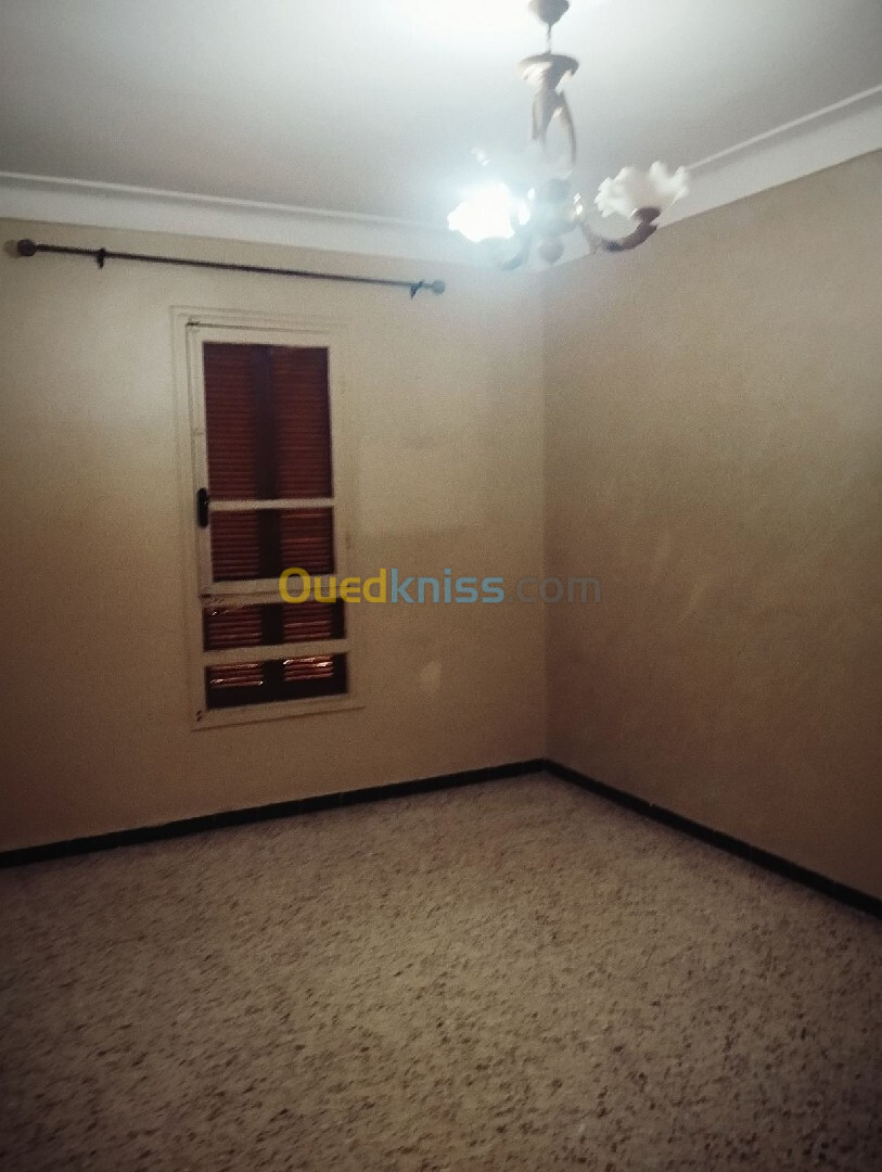 Location Appartement F3 Alger Kouba