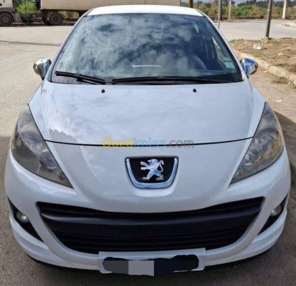 Peugeot 207 2013 