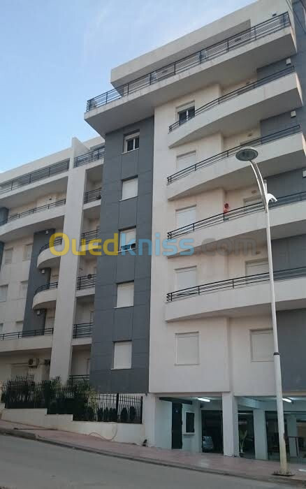 Location Appartement F4 Alger Cheraga