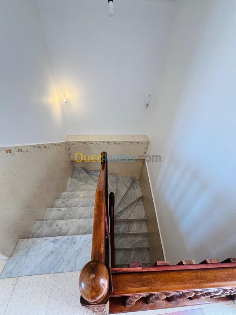 Location Appartement F5 Alger Said hamdine