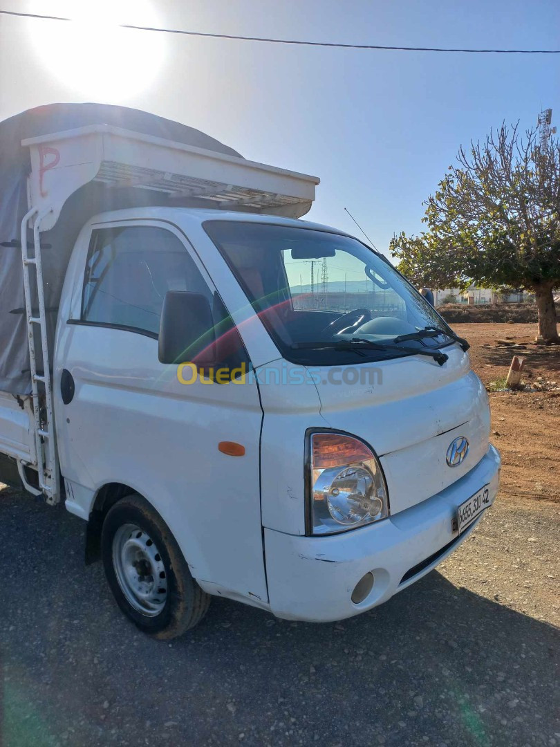 Hyundai H100 2010