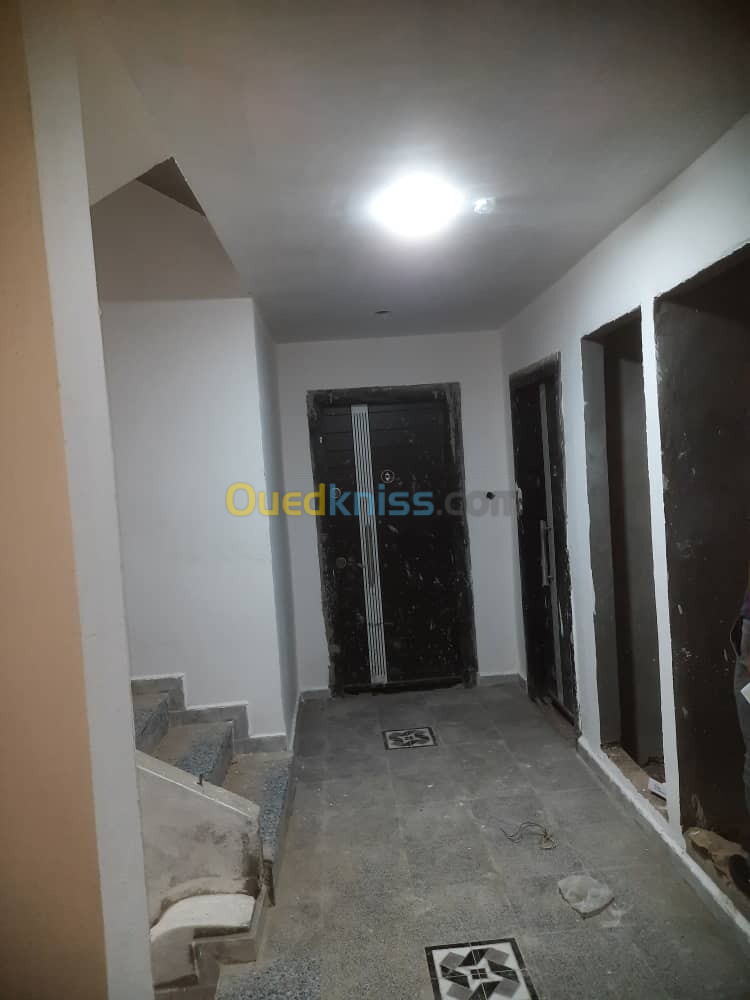 Vente Appartement F2 Alger Bordj el kiffan