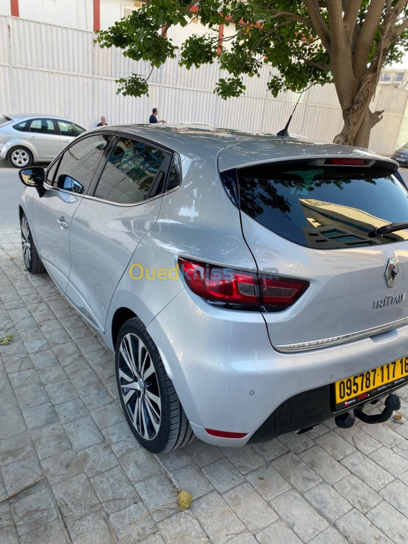 Renault Clio 4 2017 Initialale