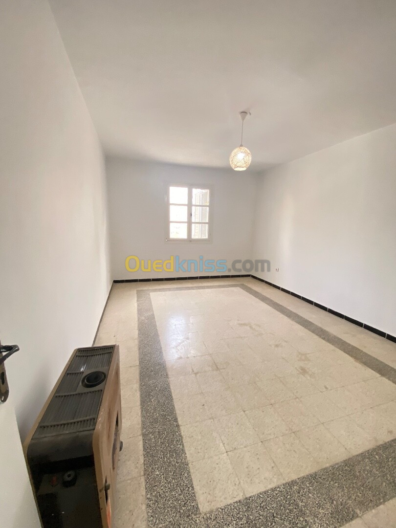 Location Appartement F3 Alger Ain benian