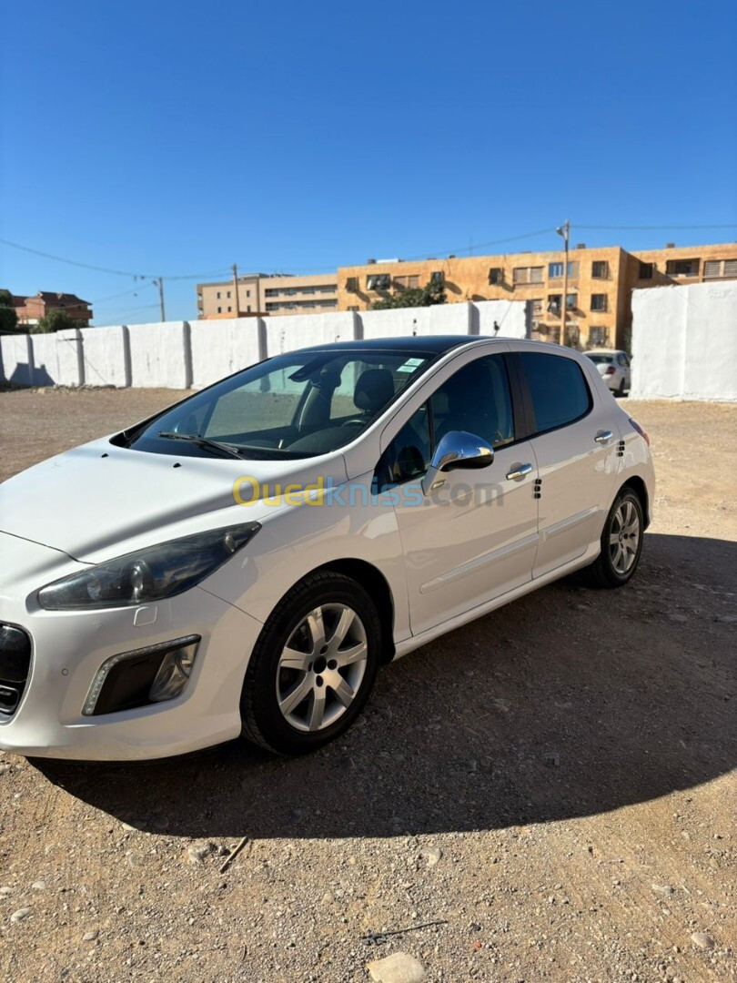 Peugeot 308 2012 