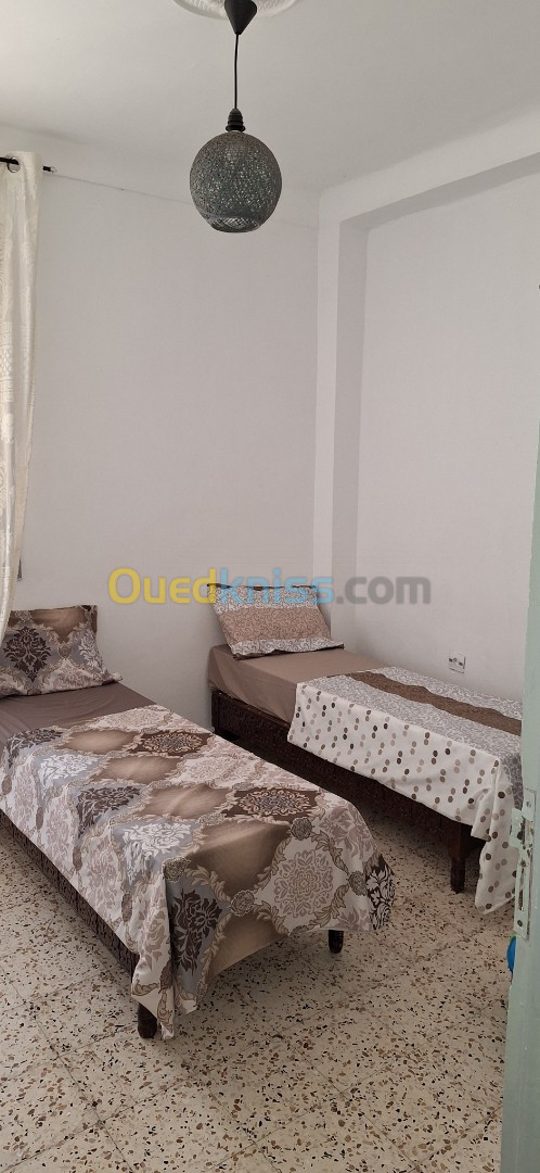 Location vacances Appartement F4 Mostaganem Mostaganem