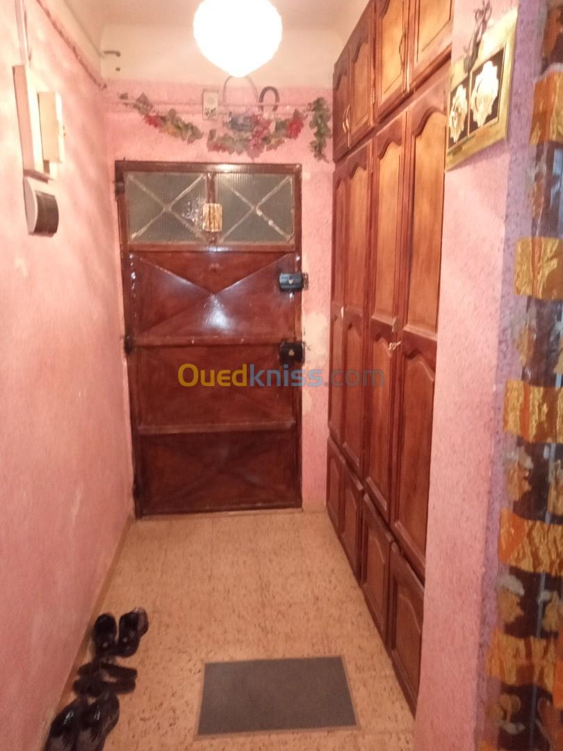 Vente Appartement F4 Oran Sidi chami