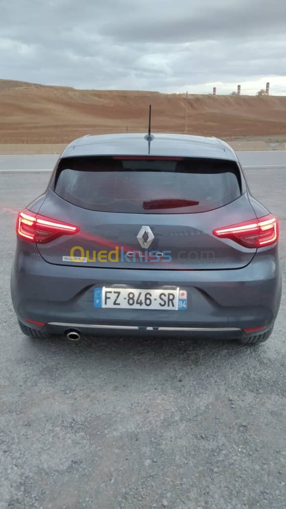 Renault Clio 5 2021 Intense +