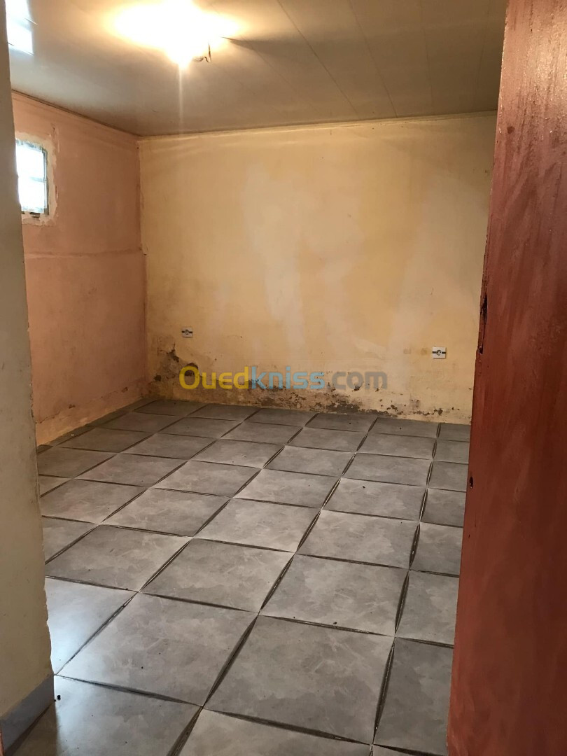 Location Appartement F2 Alger Reghaia