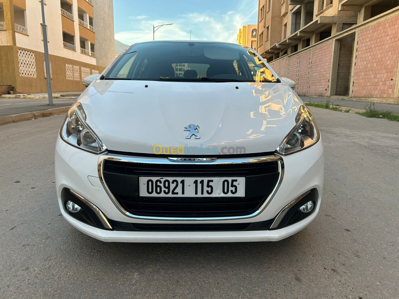 Peugeot 208 2015 Active Facelift