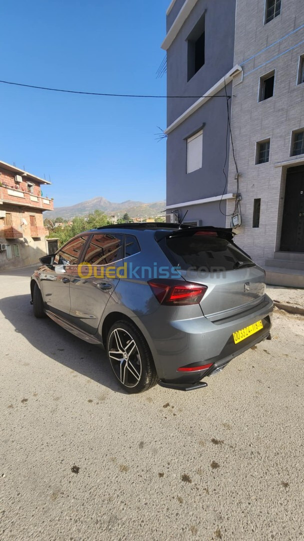 Seat Ibiza 2018 HIGH