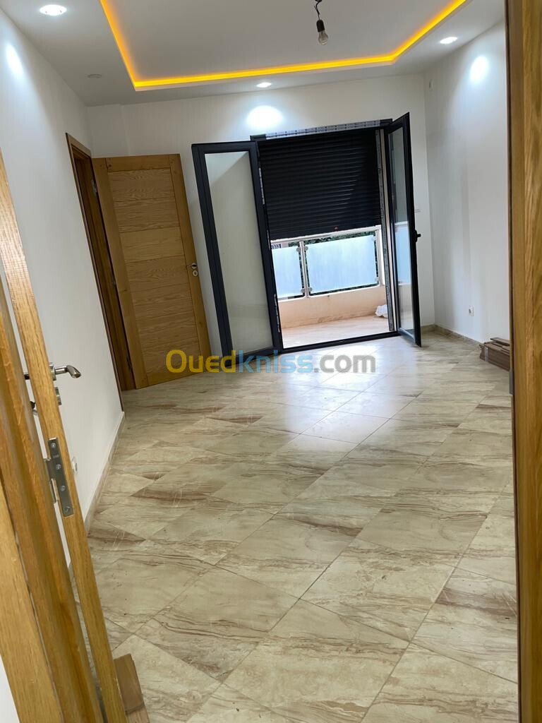 Vente Appartement F3 Alger Bordj el kiffan