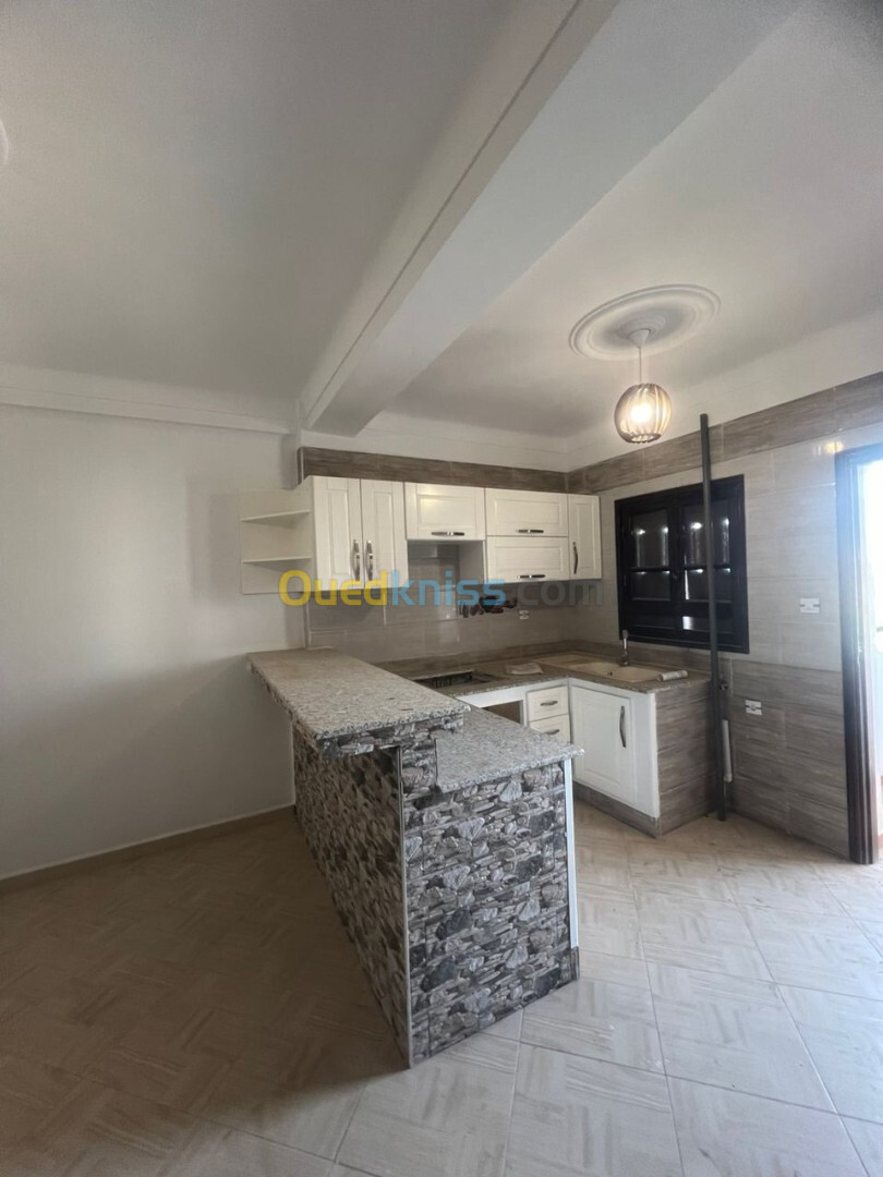 Vente Appartement F3 Alger Bordj el bahri