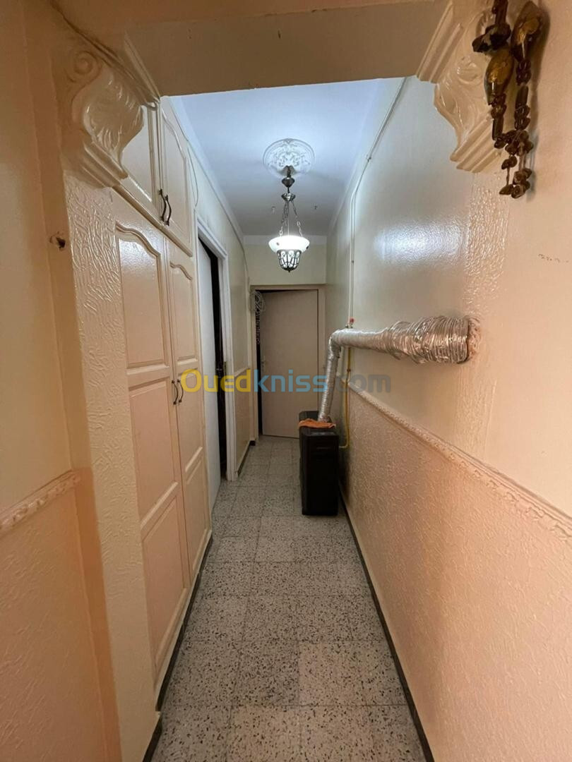 Location Appartement F2 Alger Bab ezzouar