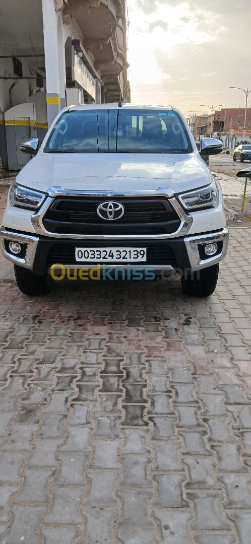 Toyota Hilux 2021 LEGEND DC 4x4 Pack Luxe