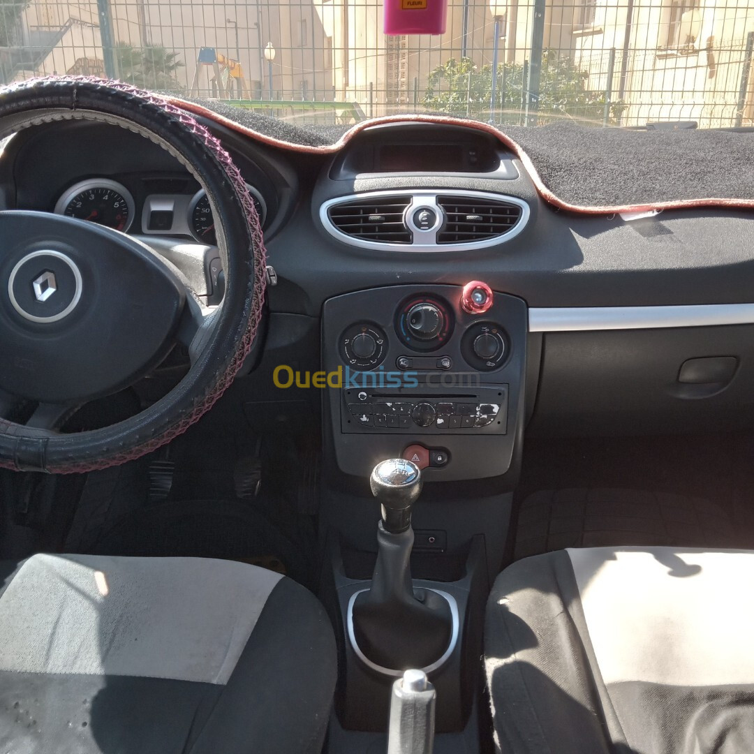 Renault Clio 3 2010 