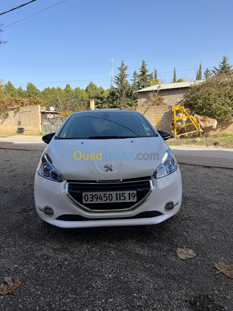 Peugeot 208 2015 208