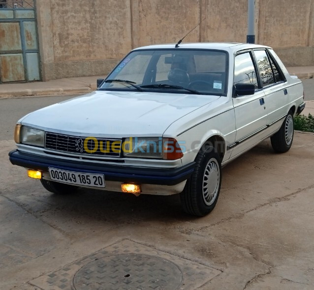 Peugeot 305 1985 