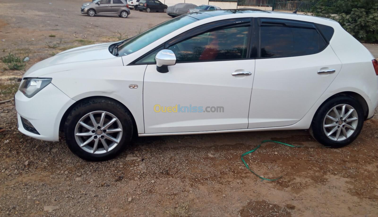 Seat Ibiza 2013 Fully +Toit ouvrant