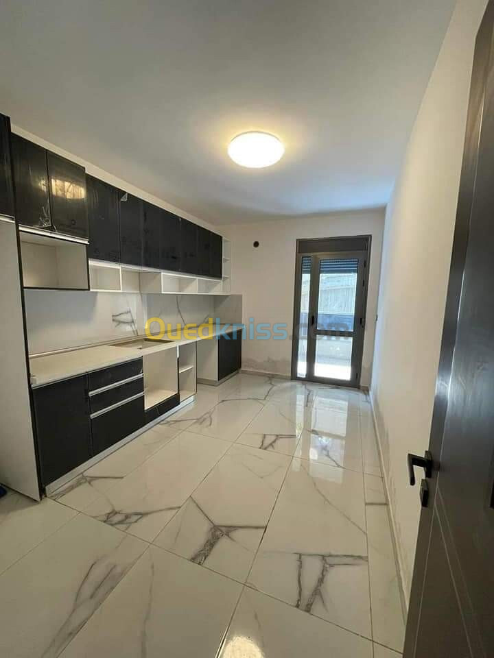 Vente Appartement F4 Alger Bordj el bahri