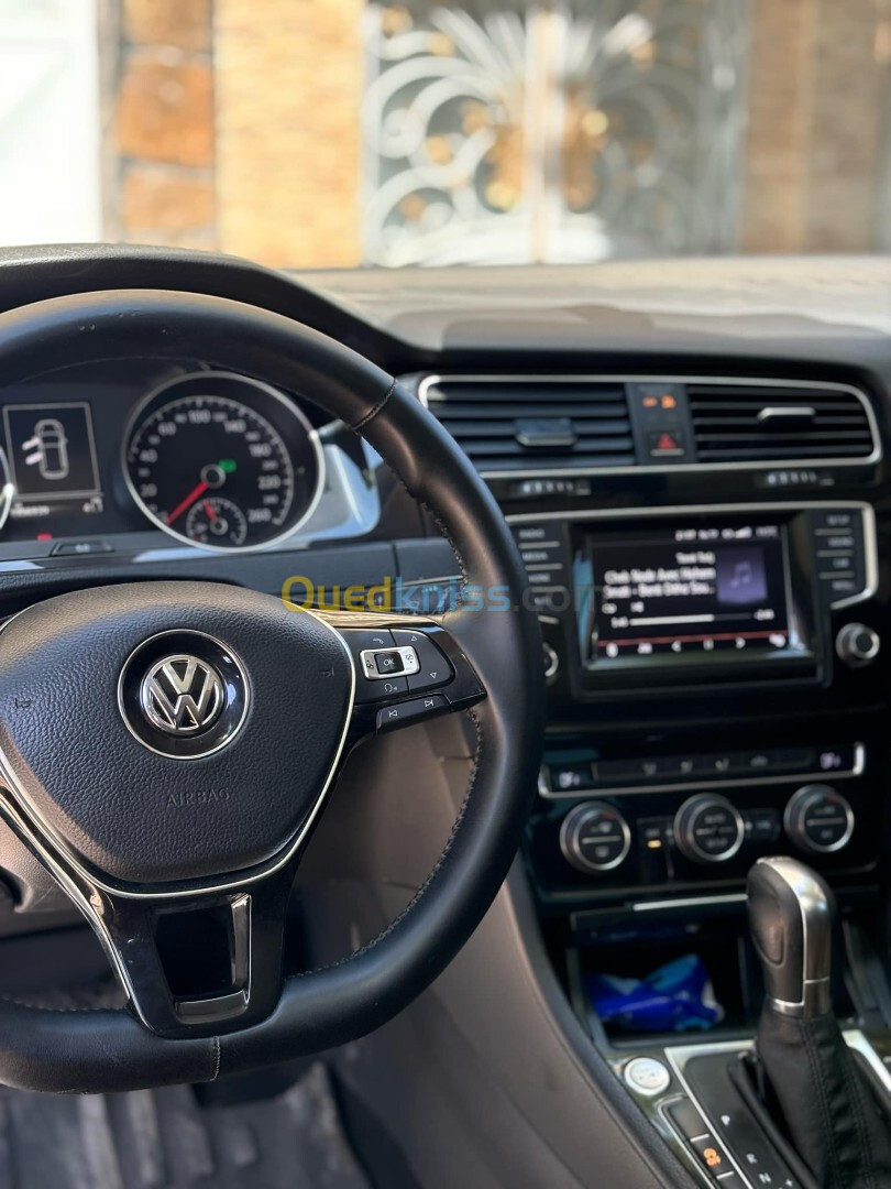 Volkswagen Golf 7 2014 Blue motions