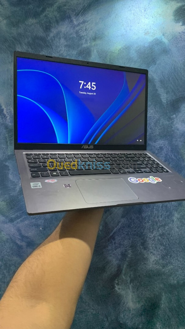 Affaire Pc portable ASUS A vendre état 10/10