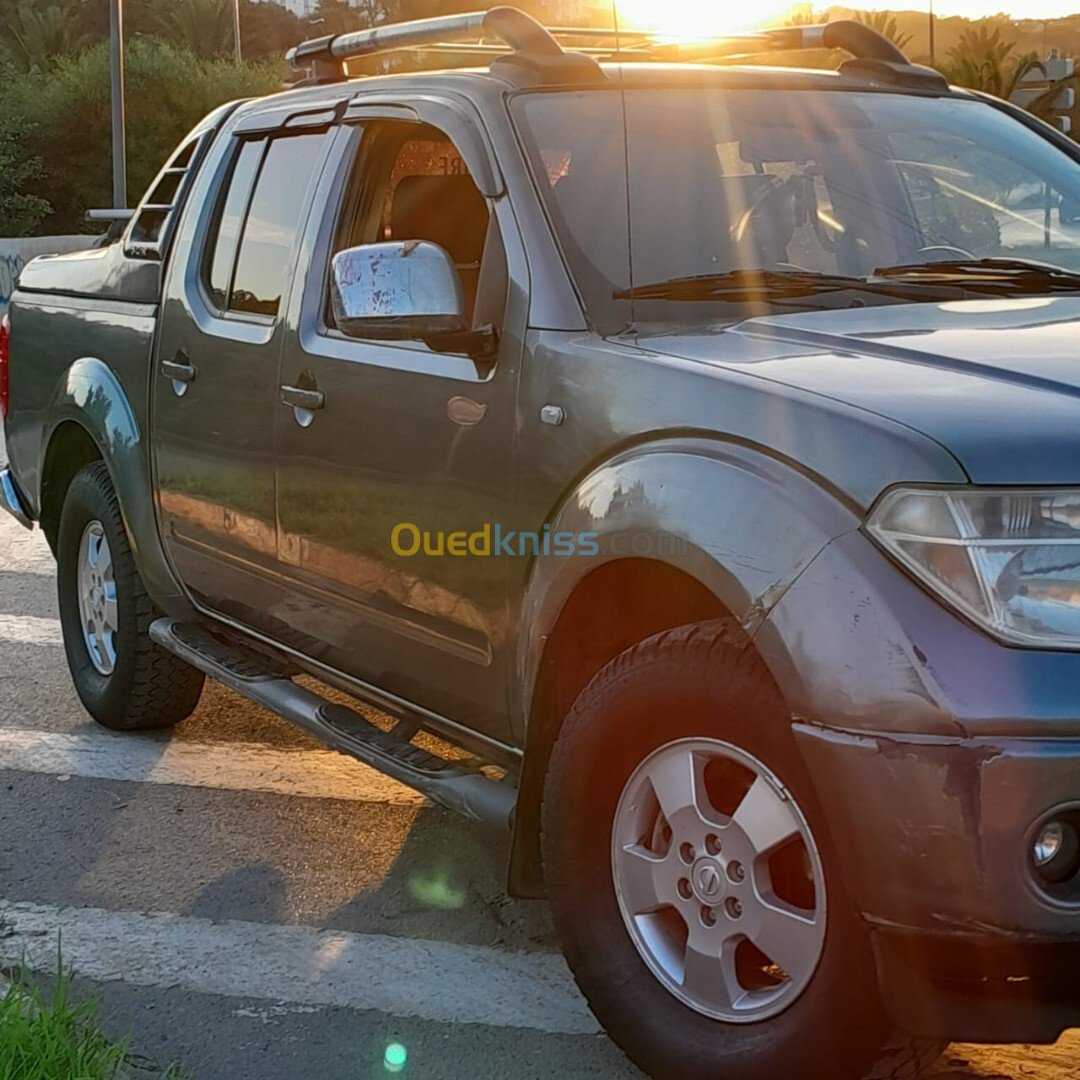 Nissan Navara 2015 Elegance 4x2