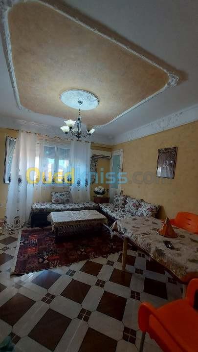 Location vacances Appartement F3 Mostaganem Abdelmalek ramdane