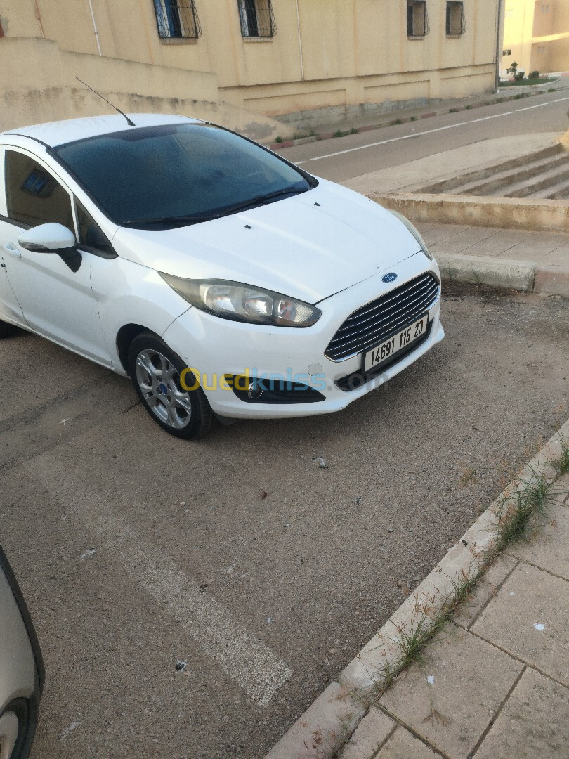 Ford Fiesta 2015 Trend Look