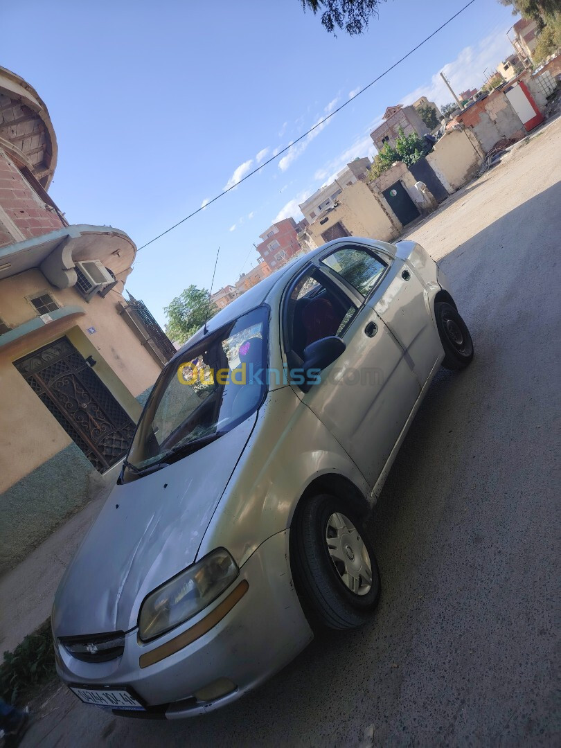 Chevrolet Aveo 4 portes 2004 