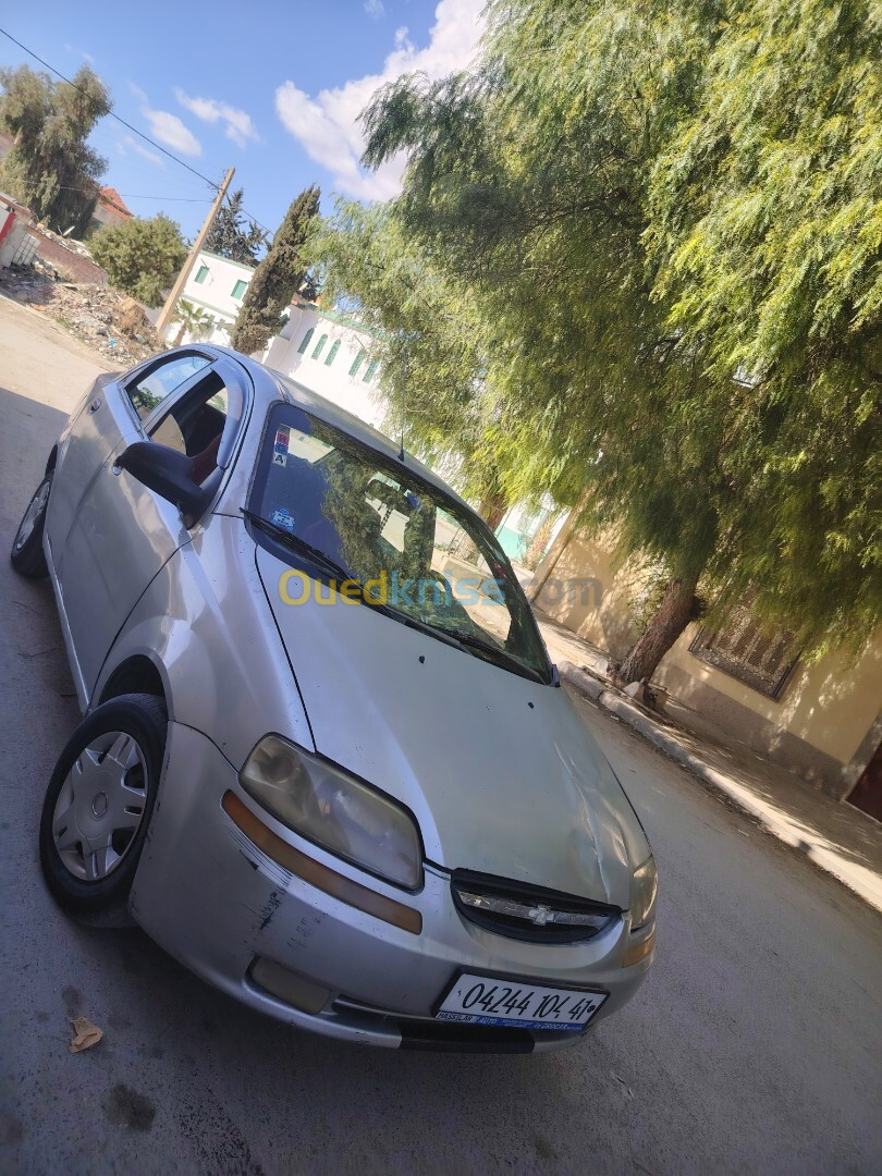 Chevrolet Aveo 4 portes 2004 