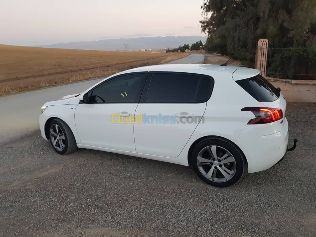 Peugeot 308 2021 Allure