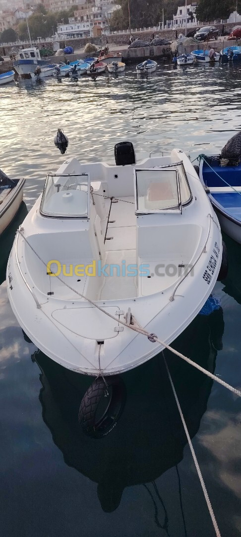 Bateau quicksilver 590 open