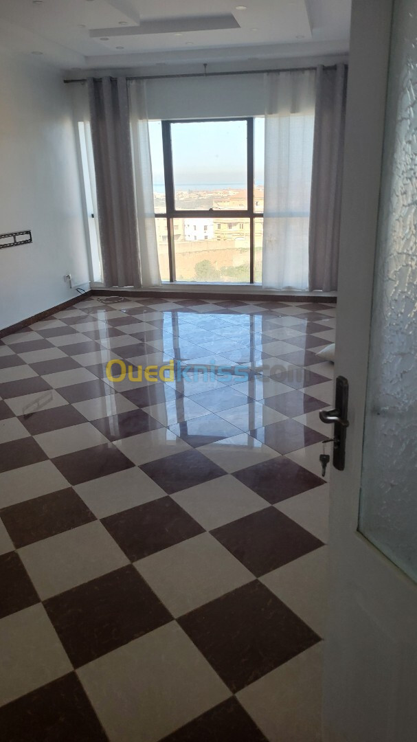 Location Appartement F4 Alger Zeralda