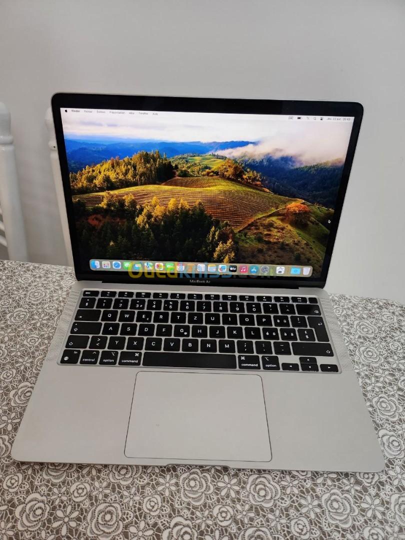 MacBook air M1 8/512 cycle 76