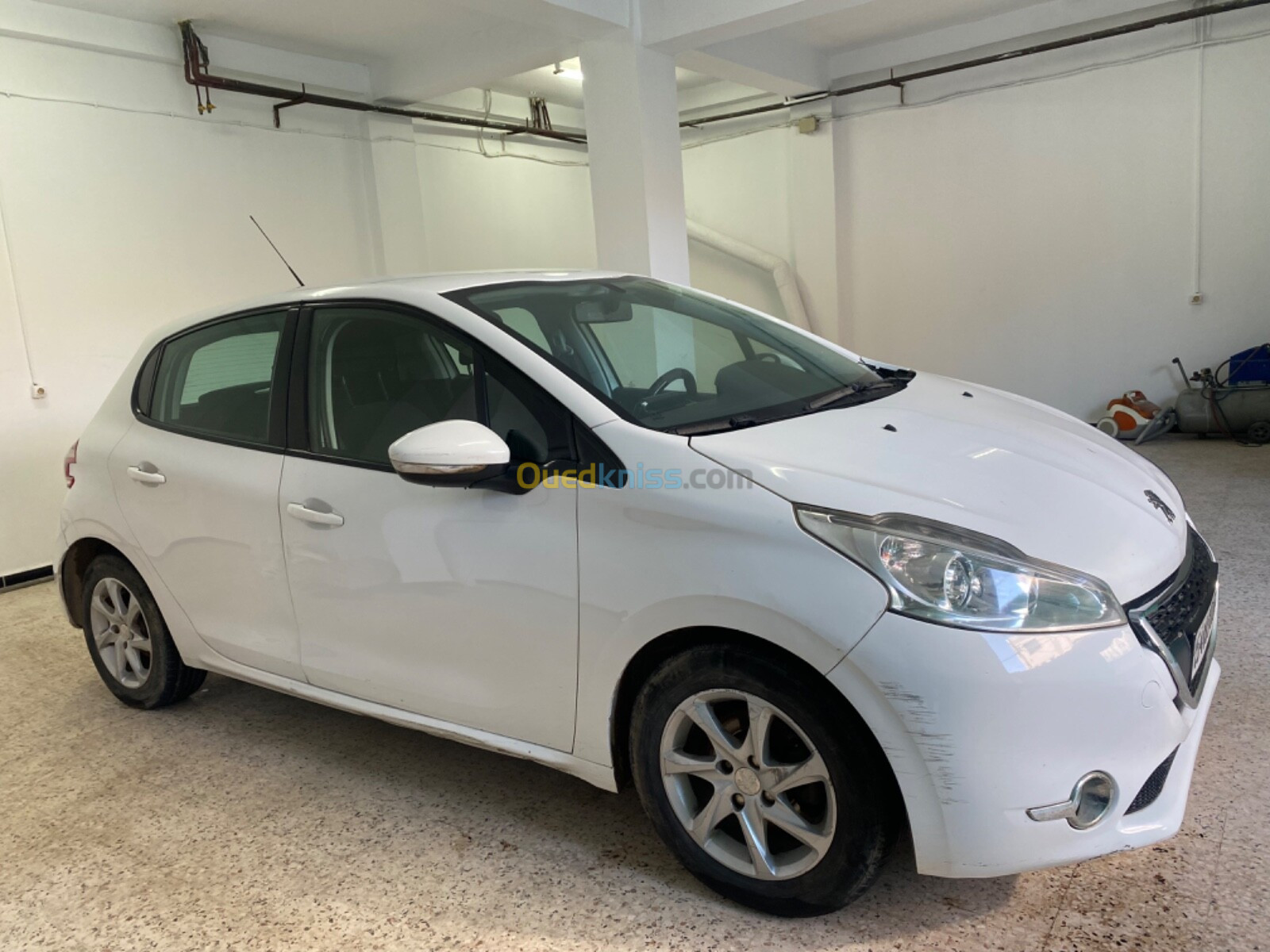 Peugeot 208 2015 Active