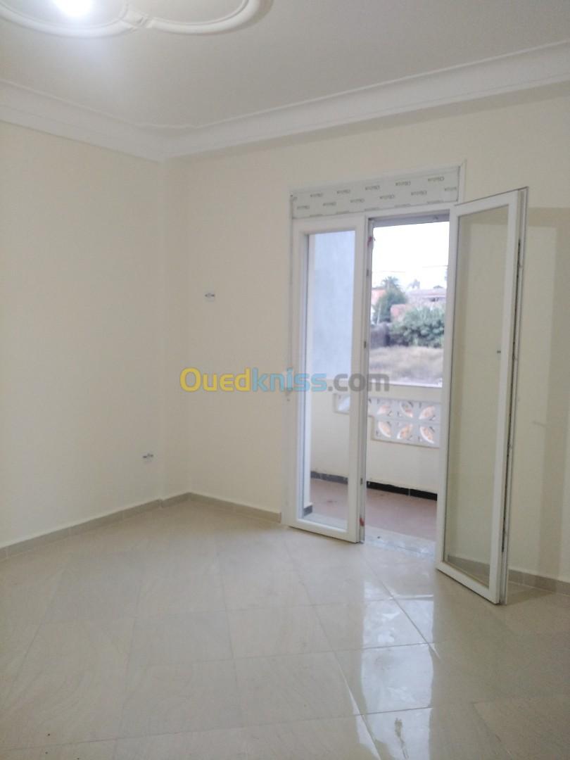 Location Appartement F4 Tipaza Kolea