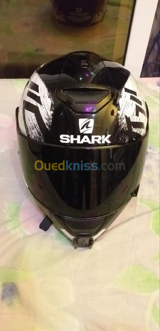 Casque moto shark