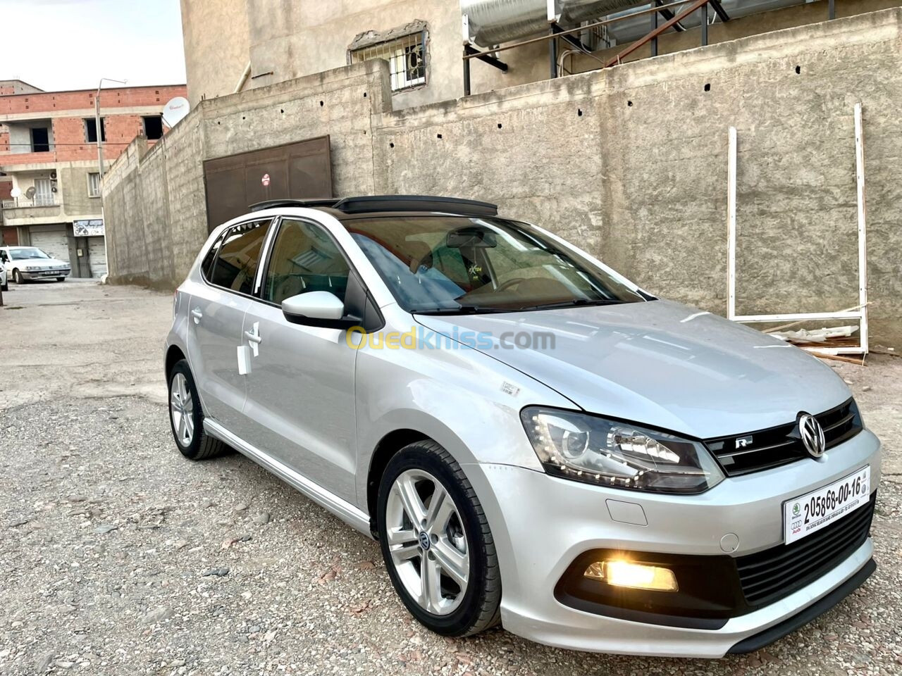 Volkswagen Polo 2014 R-line