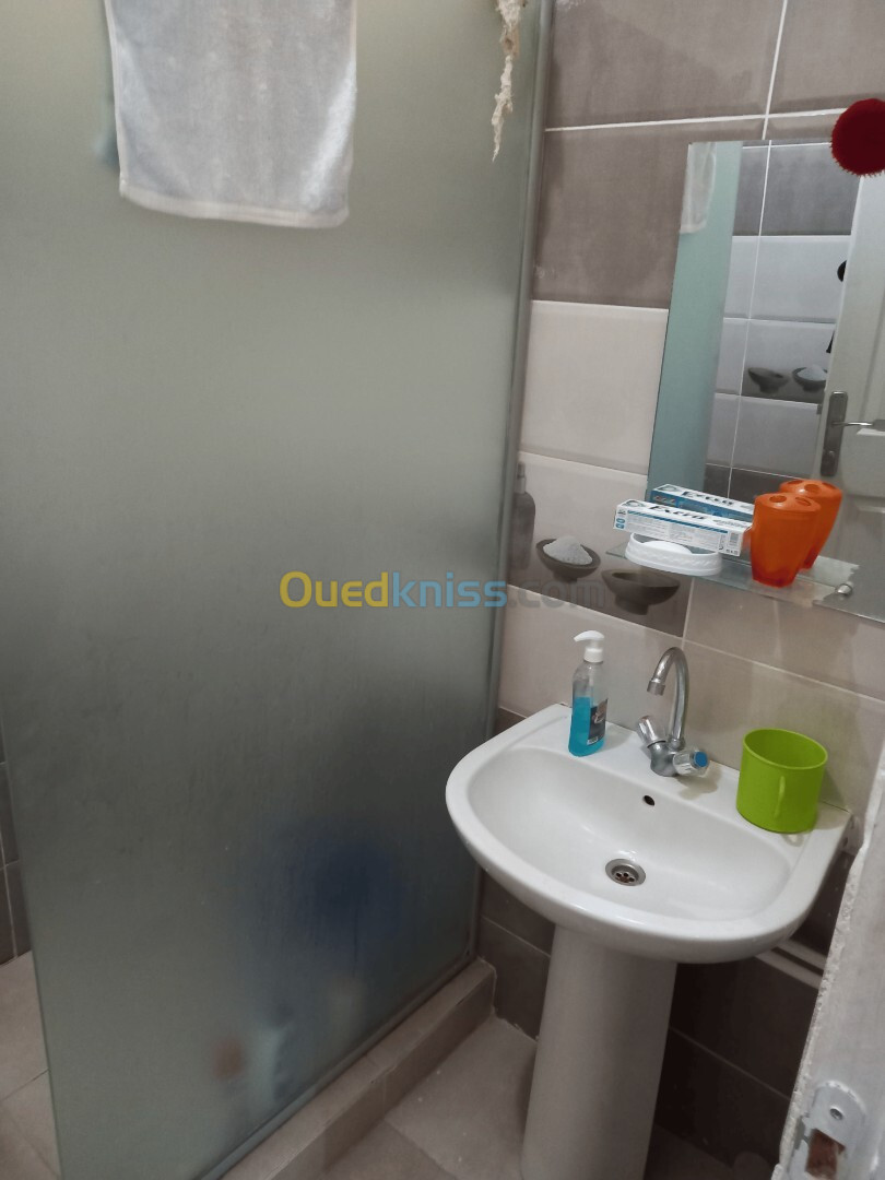 Location Appartement F4 Jijel Jijel