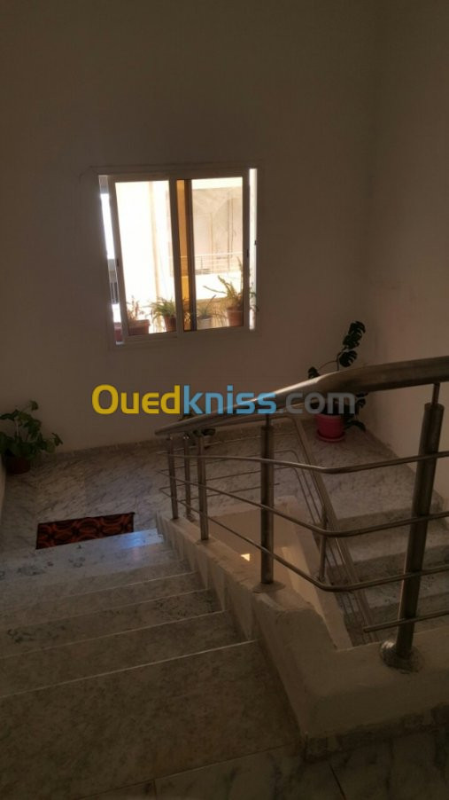 Vente Appartement F5 Alger Cheraga