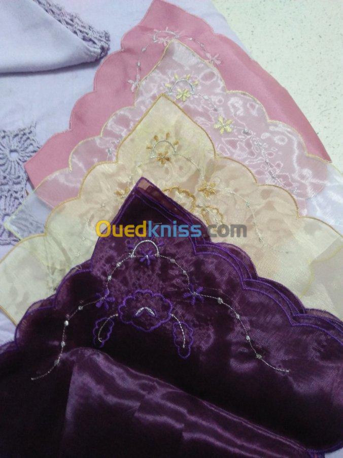 Servietes. Draps.choura.rideaux.tenues