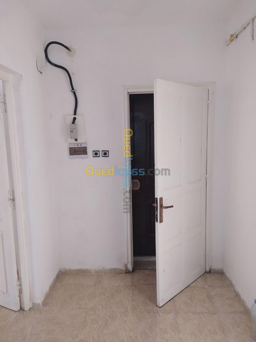 Location Appartement F3 Khenchela Khenchela