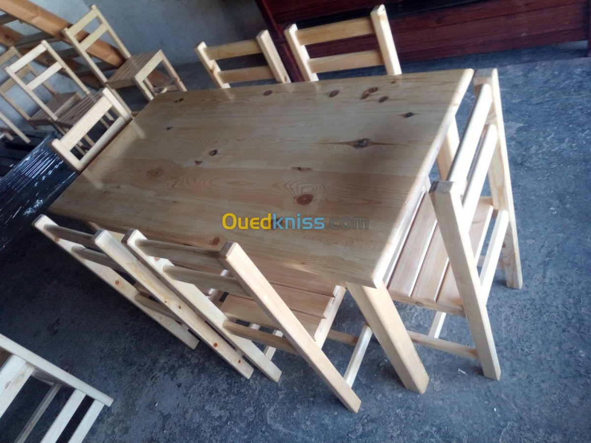 Fabrication des canapés et tables