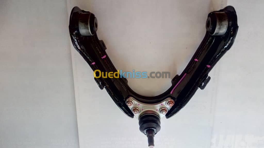 BRAS DE SUSPENSION ISUZU D-MAX