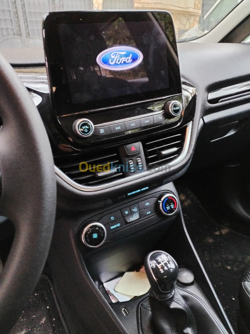 Ford Fiesta 2022 1.0 EcoBoost Cool&Connect