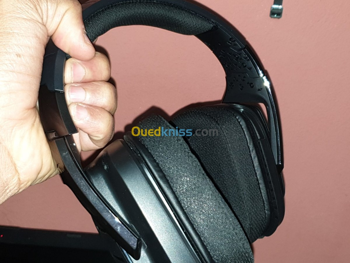 Logitech G933 wireless gaming