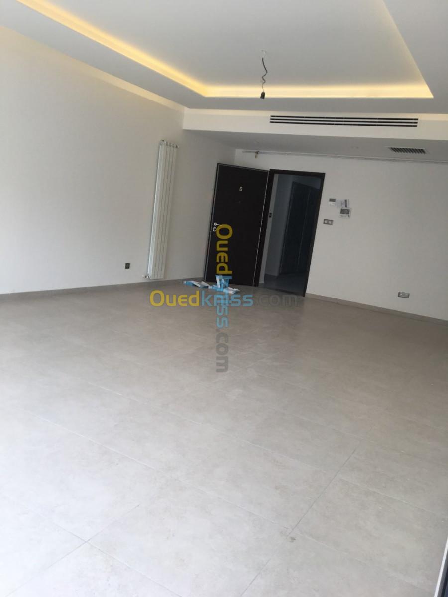 Location Appartement F4 Alger Hydra